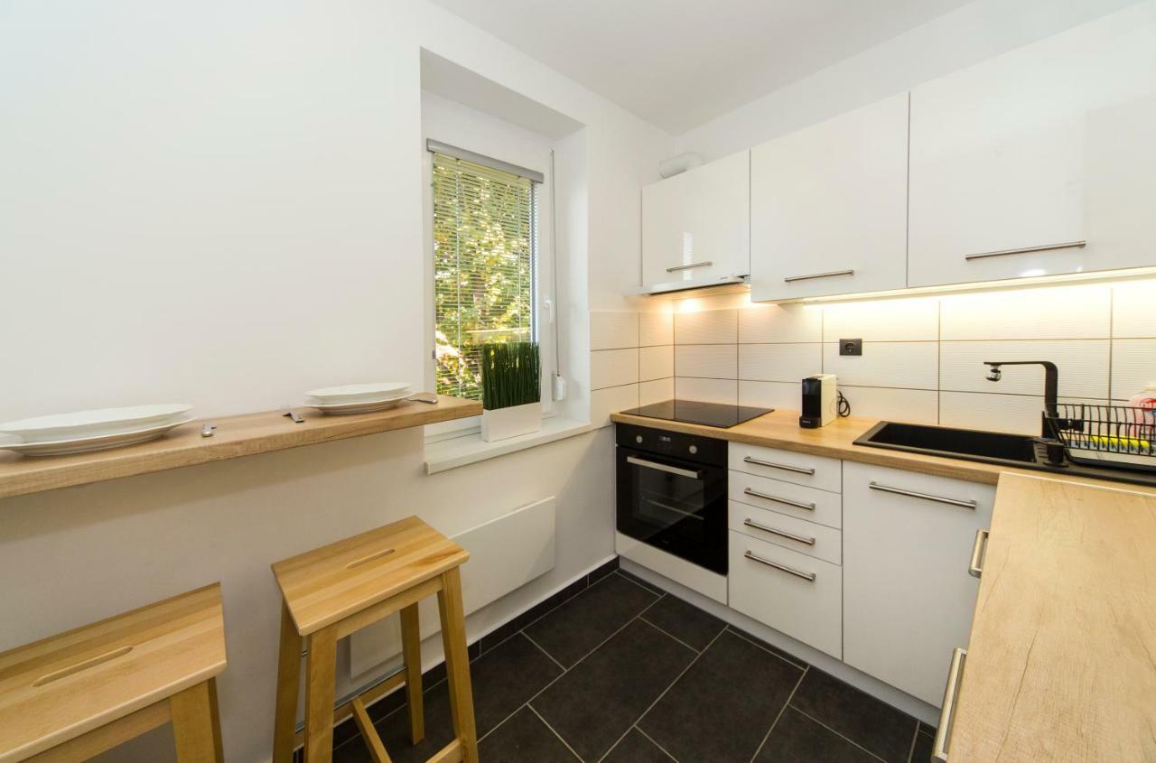Res Apartman Έγκερ Εξωτερικό φωτογραφία