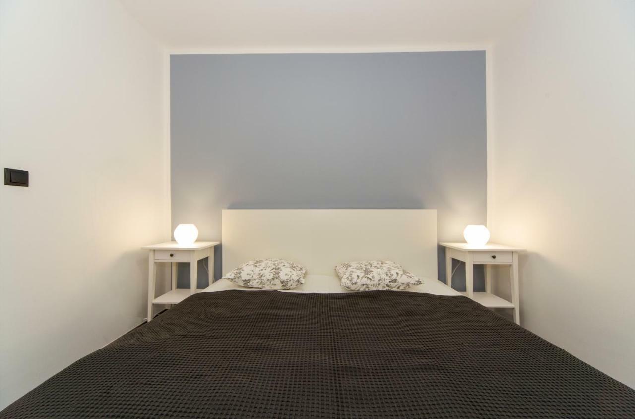 Res Apartman Έγκερ Εξωτερικό φωτογραφία